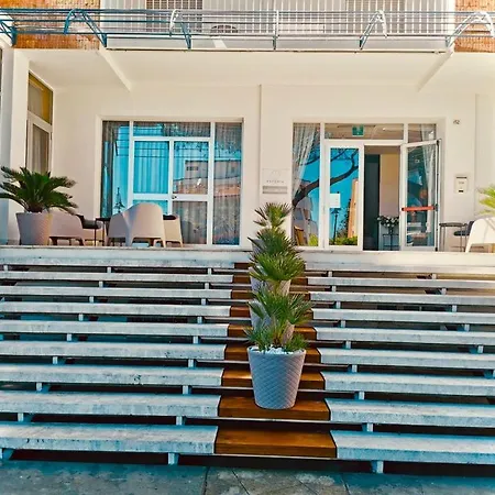 Hotel Esperia 3*