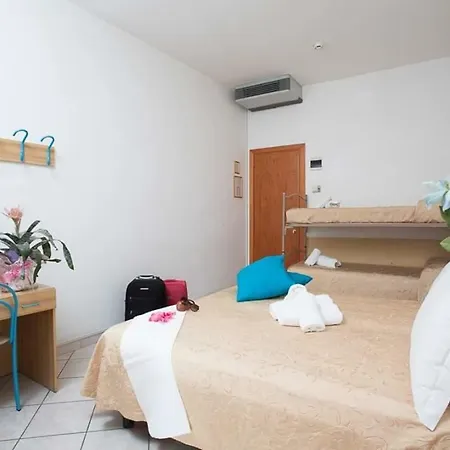 Esperia Hotel